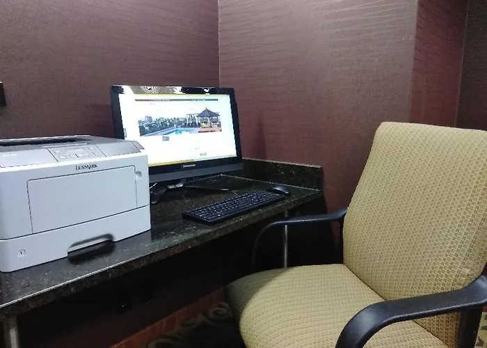 - Woodfield Area Отель Итаска